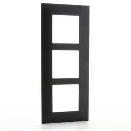 Valena Next plaque 3 postes vert entraxe 57mm noir