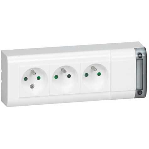 Bloc multiprises standard 4x(2P+T) 10/16A 250V blanc sans cordon Bloc multiprises standard 4x(2P+T) 10/16A 250V blanc sans cordon