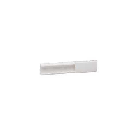 Moulure DLP sect. 32 x 12,5 mm blanc RAL 9010 - long. 2,1 m Moulure DLP sect. 32 x 12,5 mm blanc RAL 9010 - long. 2,1 m