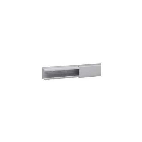 Moulure DLP section 32 x 20 mm gris RAL 7035 - long. 2,1 m Moulure DLP section 32 x 20 mm gris RAL 7035 - long. 2,1 m