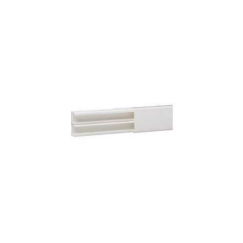 Moulure DLP section 40 x 16 mm blanc - 2,1 m - avec cloison Moulure DLP section 40 x 16 mm blanc - 2,1 m - avec cloison