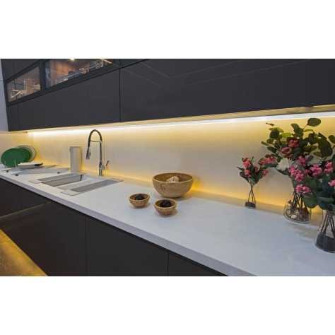 PR139 16X7X2500MM BLANC MAT