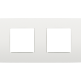 Plaque de recouvrement double avec un entraxe de 71 mm, couleur Niko Intense white