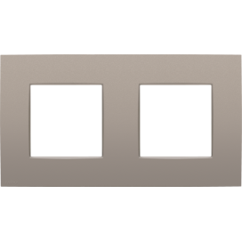 Plaque de recouvrement double avec un entraxe de 71 mm, couleur Niko Intense bronze coated